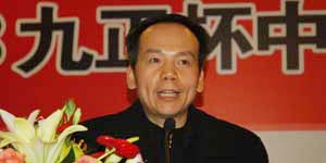 Σ�C��(d��ng)ǰ���@Ӣ�۱�ɫ